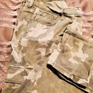 Jeans, Camo Cargo